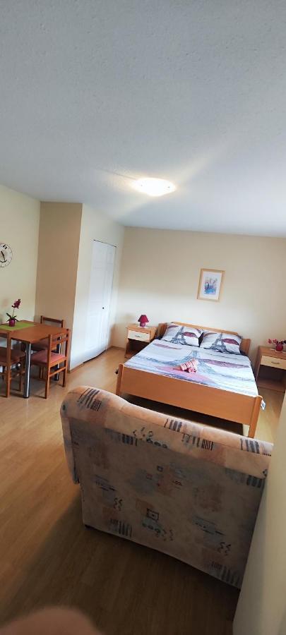 Guest House Karlo Бибинье Экстерьер фото