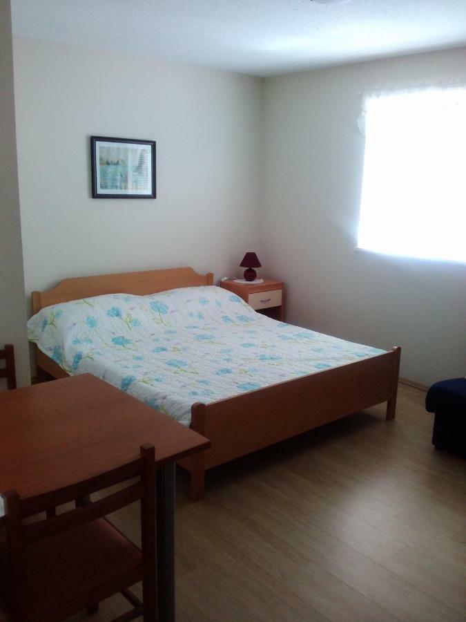 Guest House Karlo Бибинье Экстерьер фото